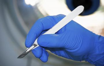 Tratamiento del cáncer de testículo Tratamiento quirúrgico del cáncer de testículo