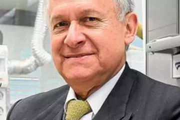 Dr. Manuel E. Patarroyo