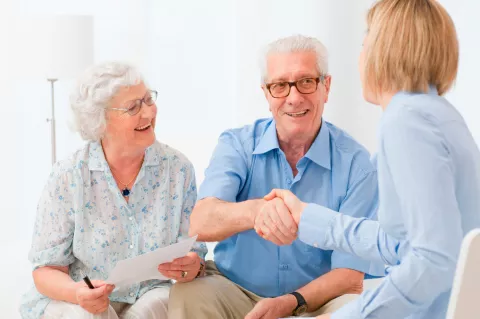 Cómo puede un abuelo reclamar ver a su nieto