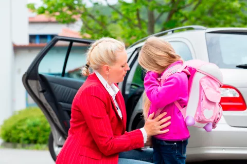 Madre aconseja a su hija