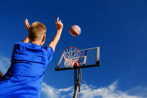 Deportes adecuados para los adolescentes