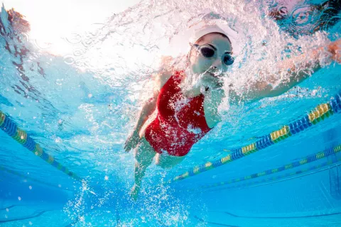 Practicando natación tras la cesárea