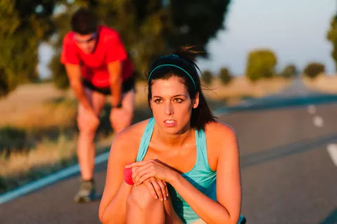 Deportistas sufriendo hiponatremia