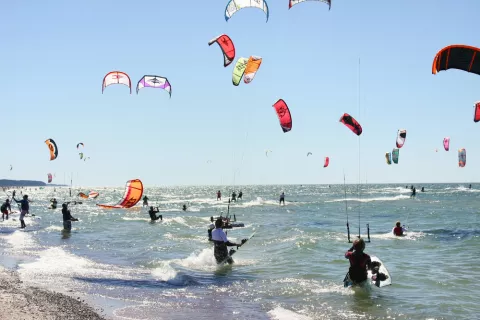 Dónde practicar kitesurf