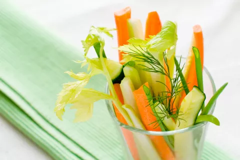 Snacks saludables para picar entre horas