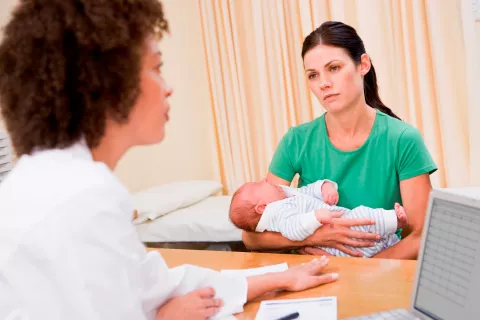 Tratamiento de la depresión posparto en madre reciente