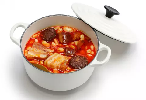 Puchero de fabada