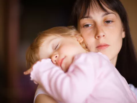 Problemas que deben afrontar las madres solteras