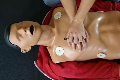 Reanimación cardiopulmonar para salvar vidas