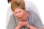 Qué hacer en caso de atragantamiento Maniobra de Heimlich en caso de atragantamiento