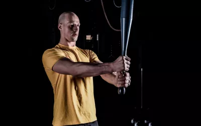 Clubbell o pesa persa Clubbell, ventajas de entrenar con pesas persas y ejercicios