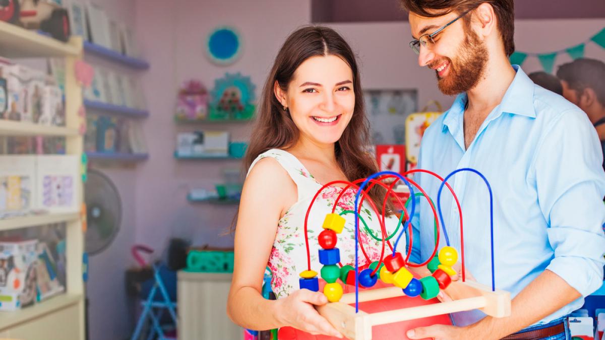 Cómo elegir juguetes para niños  10 consejos para elegirlo - LetsFamily