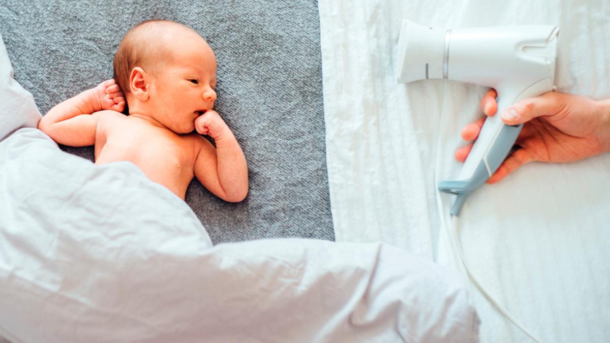 Ruido blanco para calmar y dormir al bebé: ¿de verdad funciona? ¿es seguro?