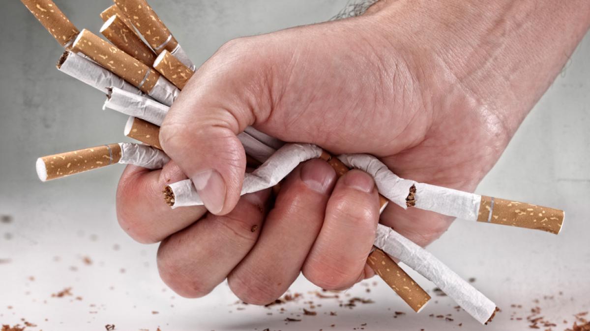Un vapeador con sabor a cáncer: así es la última campaña para luchar  contra la moda de fumar entre los jóvenes