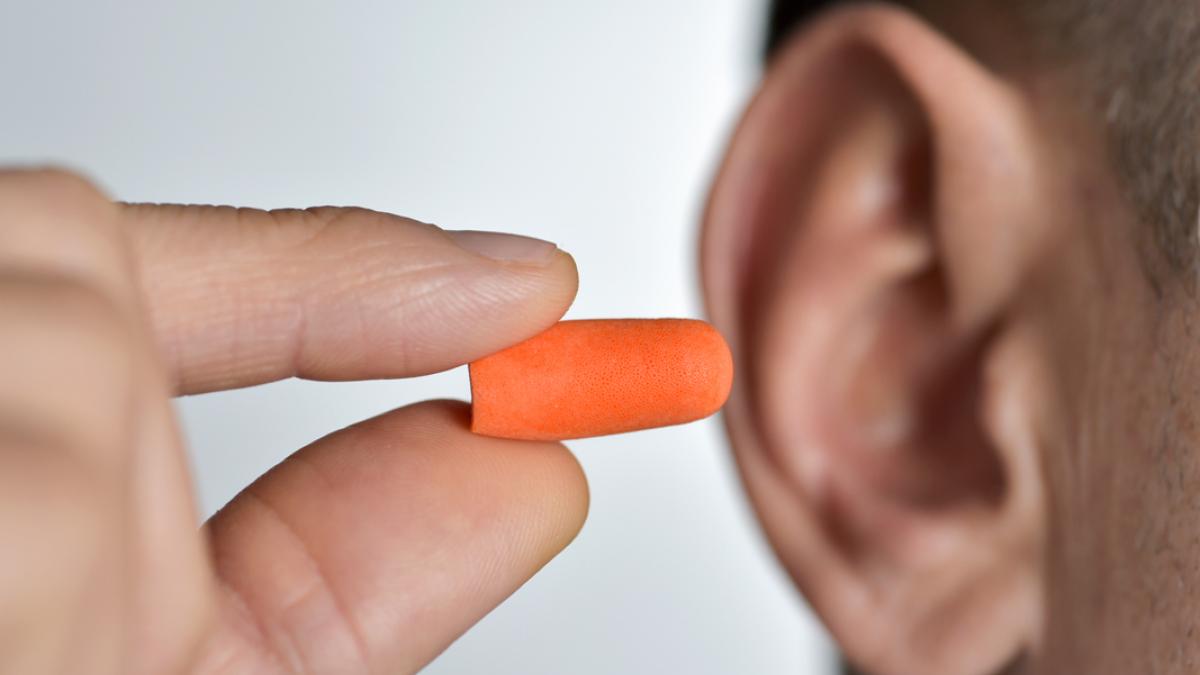 Tapones para los oídos, usos y consejos para evitar daños